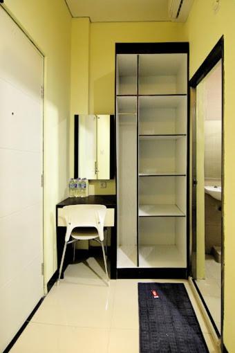 Dekost Madiun Hotel Bagian luar foto